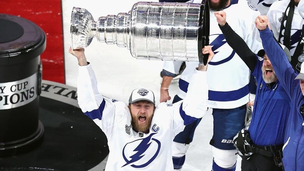 Stanley Cup Gewicht 