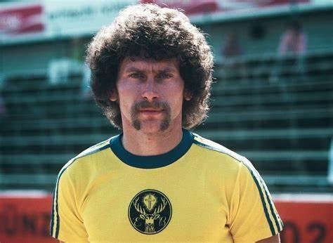 Paul Breitner Krankheit 