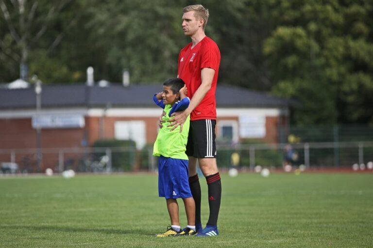 Peer Mertesacker Größe 