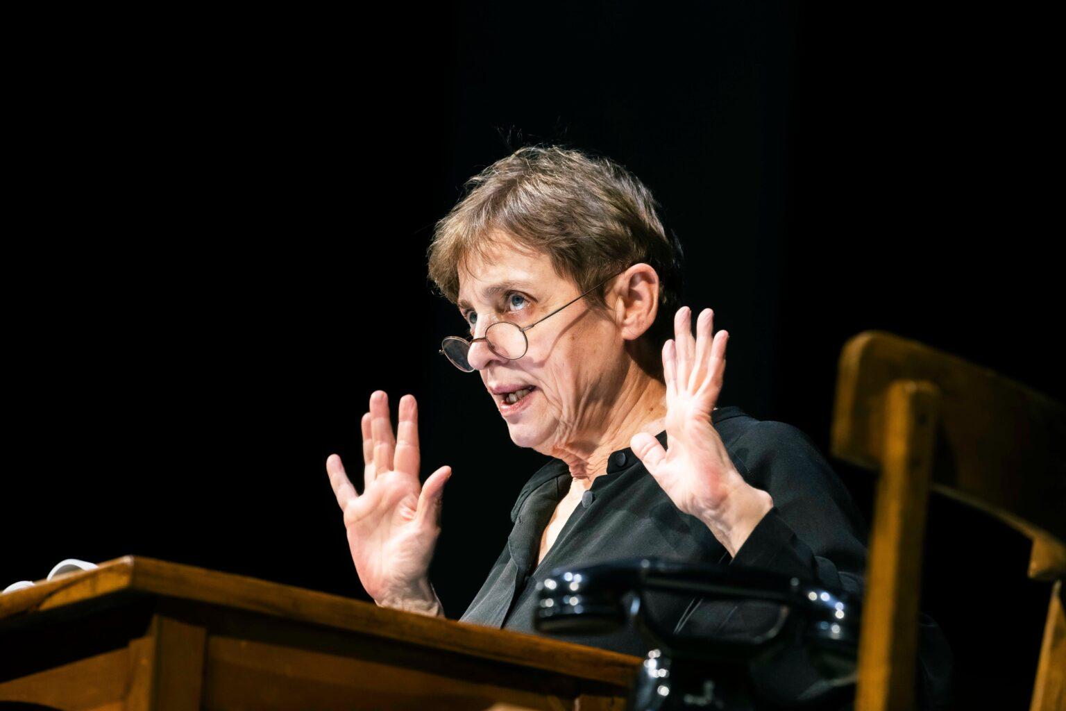 wer ist die mutter von katharina thalbach