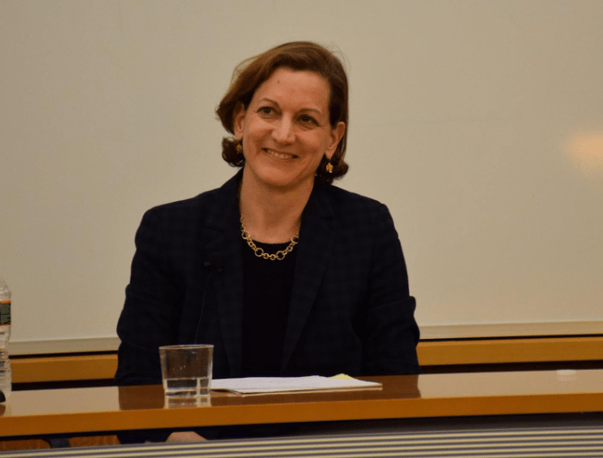 Anne Applebaum Alter