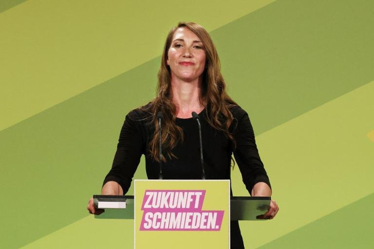 Emily Büning Karriere Emily Büning Karriere