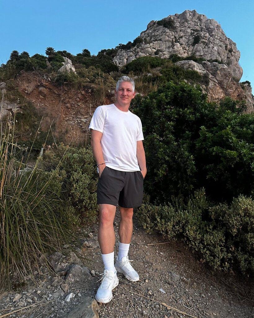 Das süße Liebesgeheimnis von Bastian Schweinsteiger und seiner Ehefrau Ana! Das süße Liebesgeheimnis von Bastian Schweinsteiger und seiner Ehefrau Ana!
