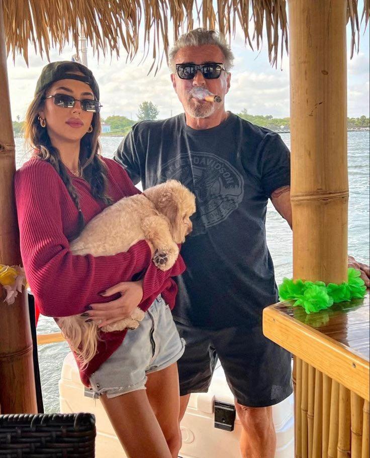Fast-Scheidung bei Sylvester Stallone Fast-Scheidung bei Sylvester Stallone